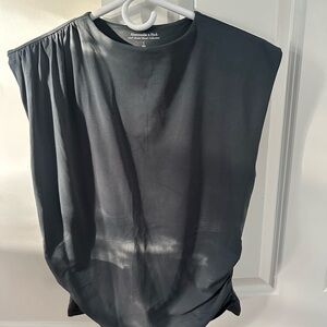Abercrombie & Fitch Women's Charcoal Muscle Tee